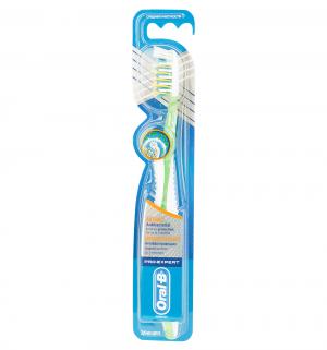 Зубная щетка  Pro-Expert средняя жесткость Oral-B