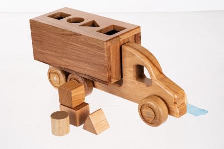 Деревянная игрушка  Грузовик самосвал Сортер с геометрическими фигурами ЯиГрушка